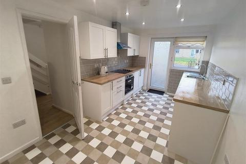 3 bedroom terraced house to rent, Guthrum Place, Newton Aycliffe