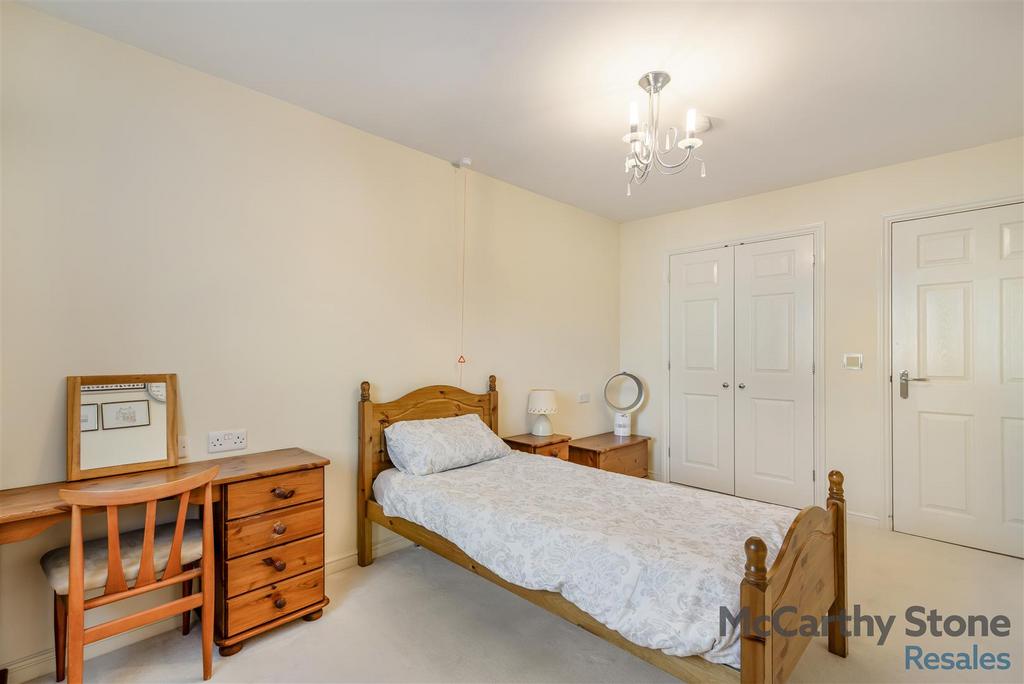 8673064-interior09.jpg