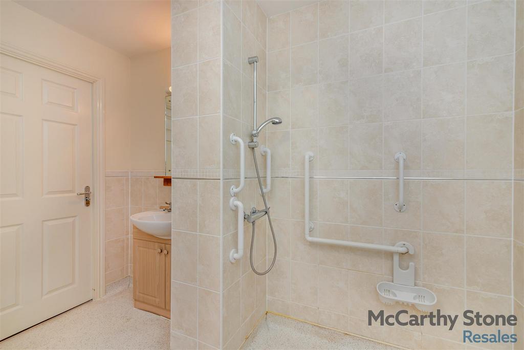 8673064-interior05.jpg