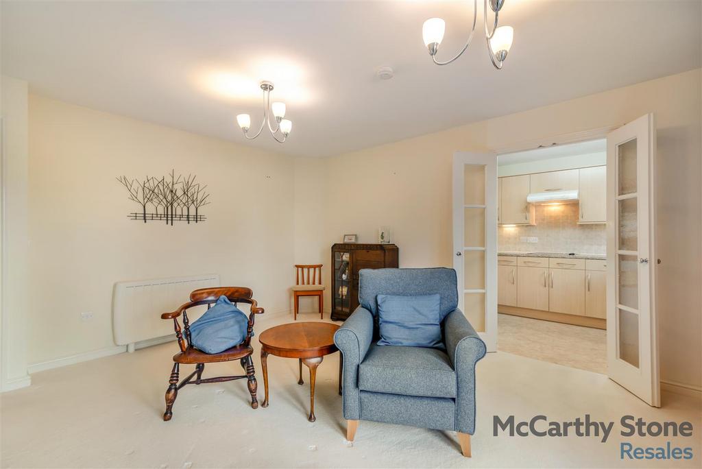 8673064-interior17.jpg