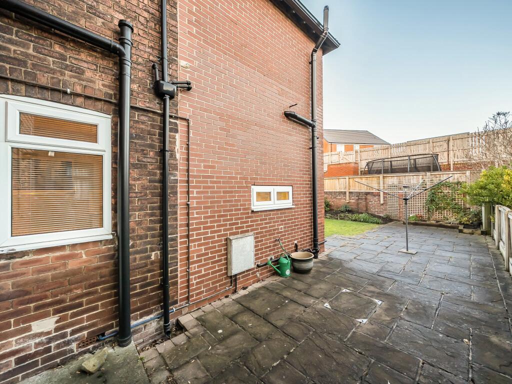 1384659-2-693058f...