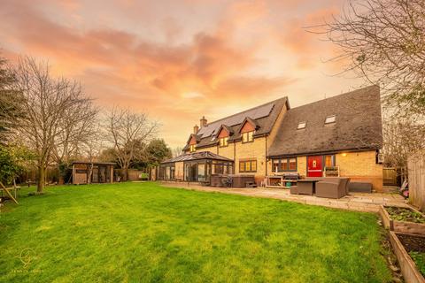 5 bedroom detached house for sale, Little Stukeley PE28