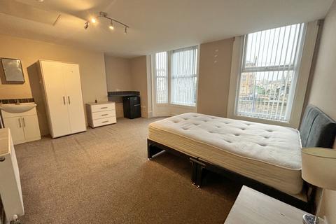 undefined, 2 Beulah Terrace