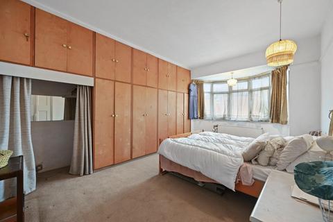 undefined, Bowes Road, Acton