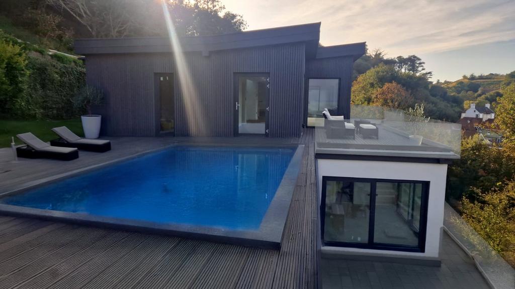 Terrace/Pool