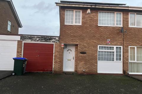 3 bedroom semi-detached house to rent, Amberley Green, Birmingham B43