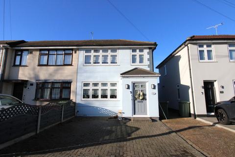 undefined, Lancaster Drive, Hornchurch RM12