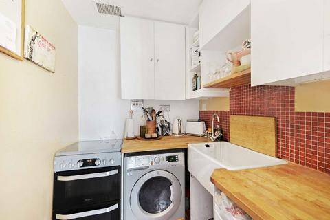 undefined, St. Quintin Avenue, London W10
