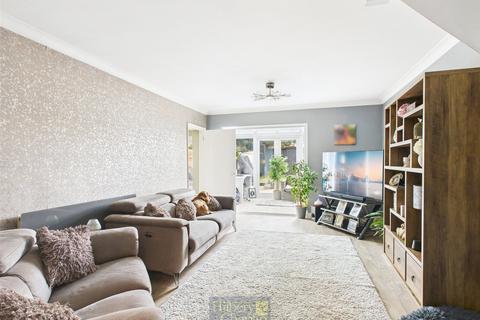 undefined, Queens Road, Basildon, Essex, SS15