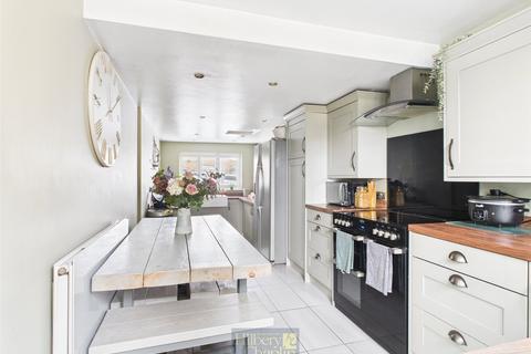 undefined, Queens Road, Basildon, Essex, SS15