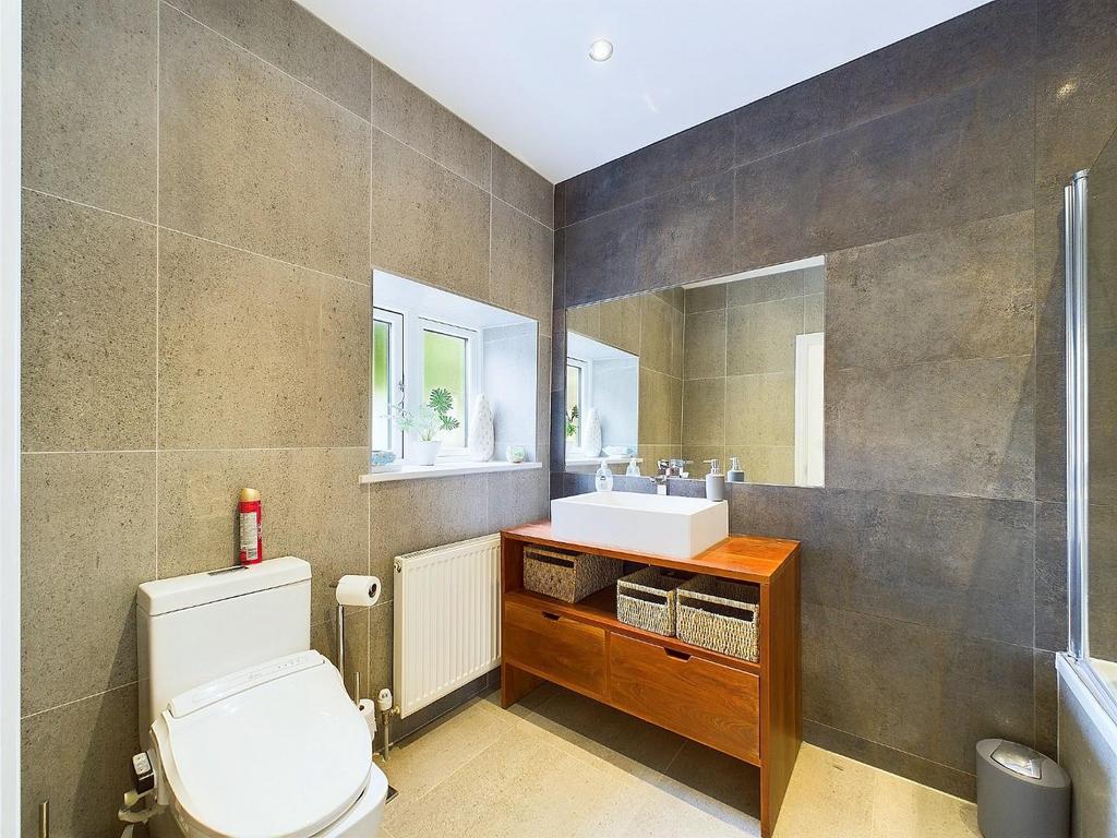 CAM03810 G0-PR0108-STILL019.jpg