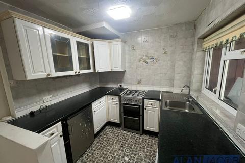 undefined, Guysfield Drive, Rainham RM13