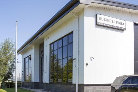 Office to rent, Cowm Top Ln Rochdale OL11 2PU