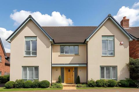5 bedroom detached house for sale, Watlington Gardens, Great Warley, Brentwood, Essex