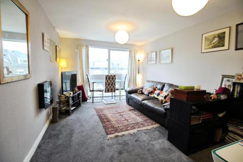 undefined, Bradford Road, West Yorkshire, Shipley, BD18