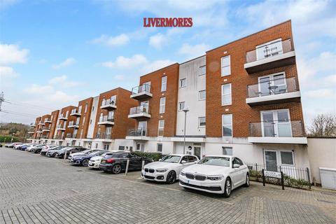 2 bedroom flat for sale, Alcock Crescent, Crayford