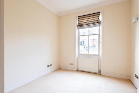 3 bedroom apartment to rent, Montagu Mansions, London W1U