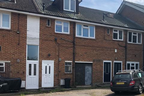 undefined, Flat,  Station Road, Edenbridge