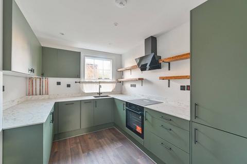 undefined, Grayshott Road, Shaftesbury Estate, London, SW11