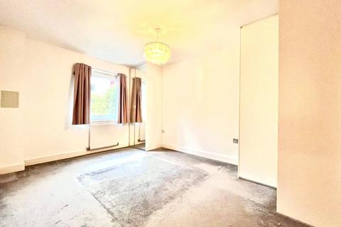 undefined, Shingly Place, Chingford, London, E4