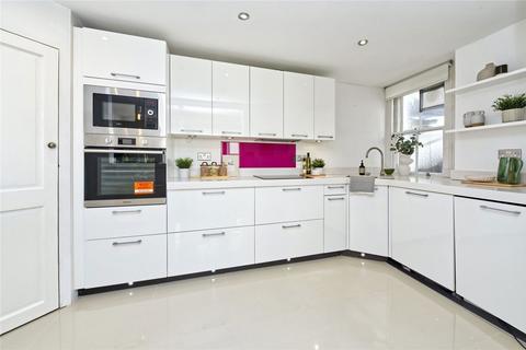 undefined, Elgin Crescent, London W11
