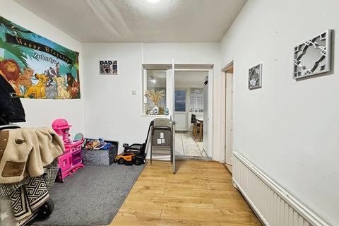 undefined, Bonham Road, Dagenham, Essex