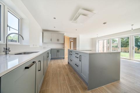4 bedroom detached house for sale, Wandleys Lane, Eastergate, PO20