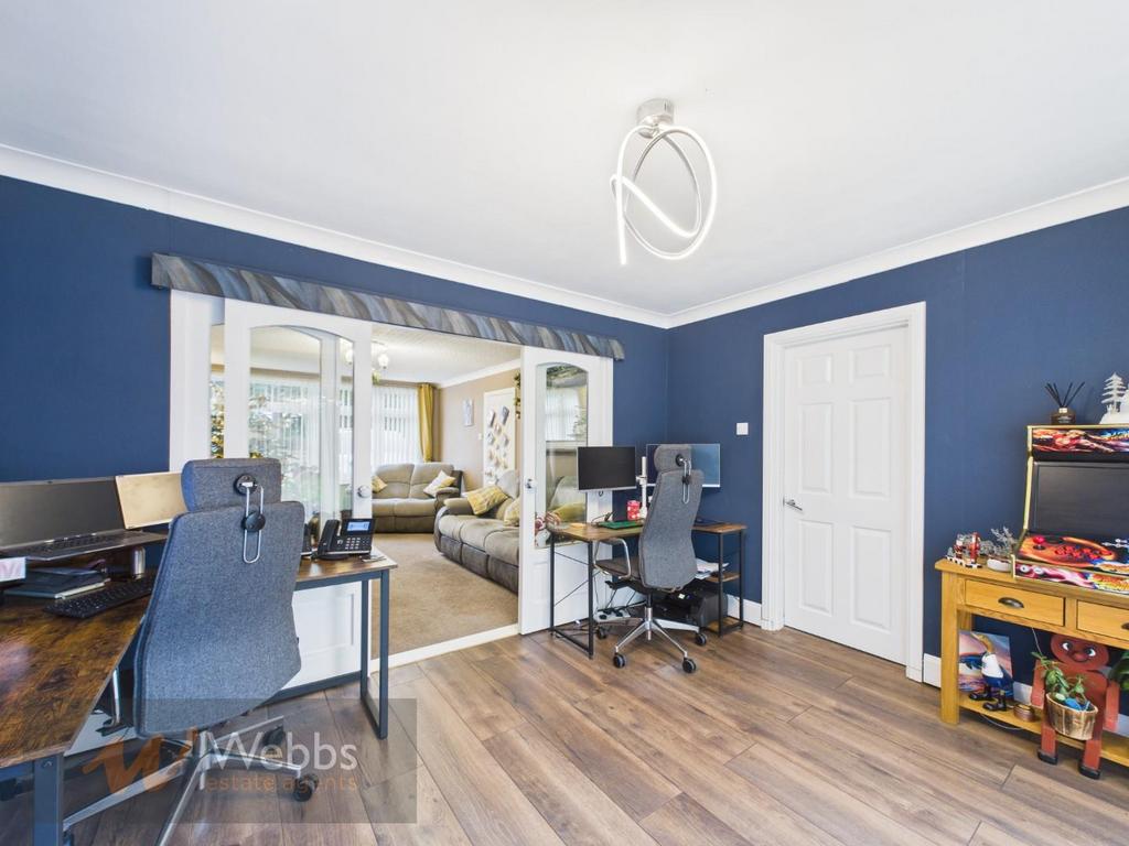 CAM03154 G0-PR0183-STILL051.jpg