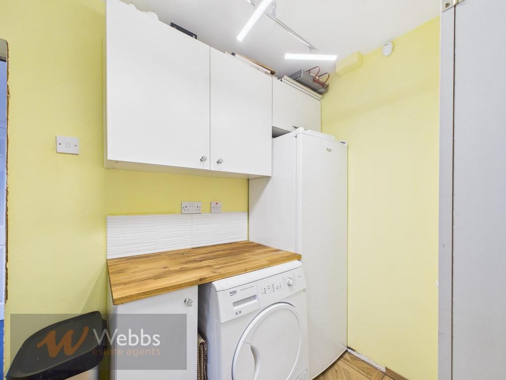 CAM03154 G0-PR0183-STILL037.jpg