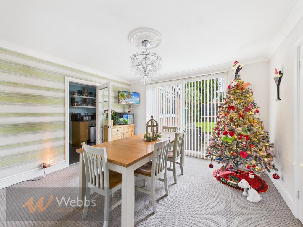 CAM03154 G0-PR0183-STILL026.jpg