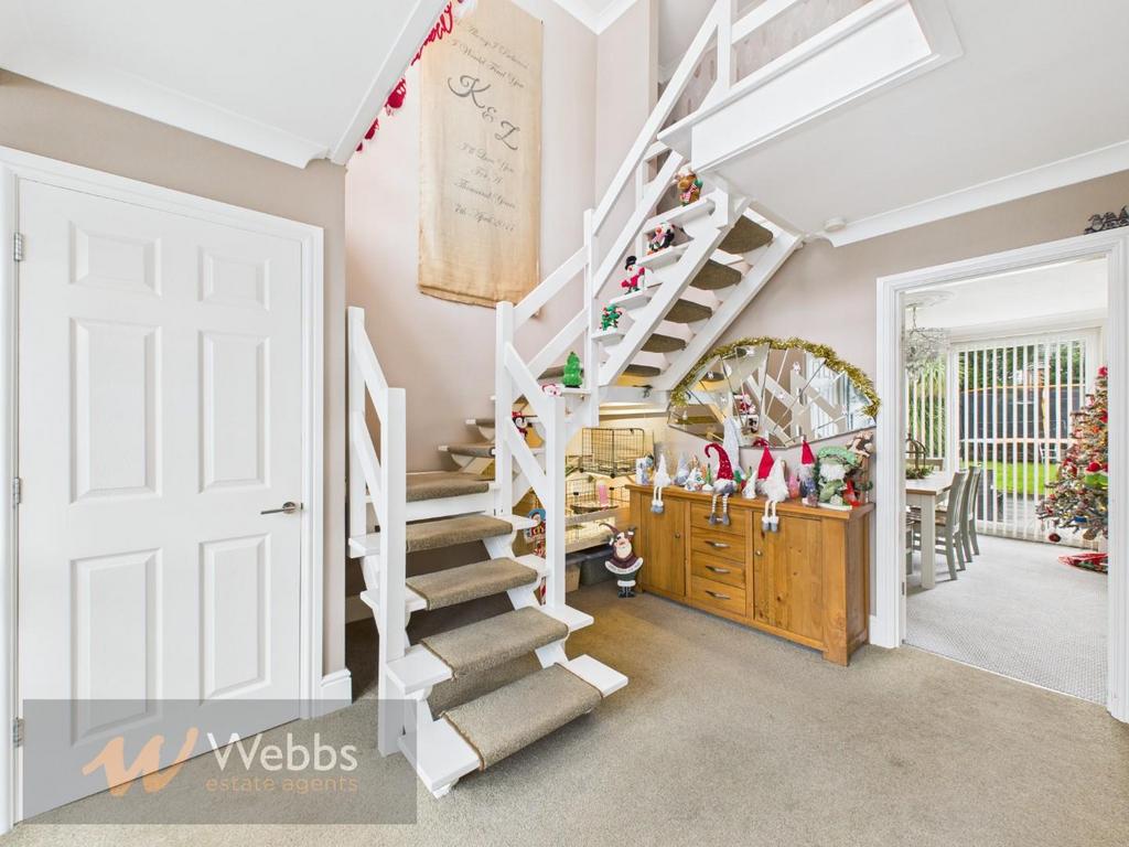 CAM03154 G0-PR0183-STILL023.jpg