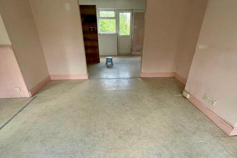 3 bedroom semi-detached house for sale, Iver Lane, Iver SL0