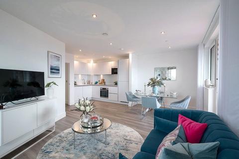 2 bedroom apartment to rent, Ashwell House, Healum Avenue, Southall, UB2