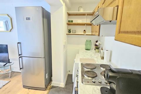 undefined, Caledonian Road, London N1