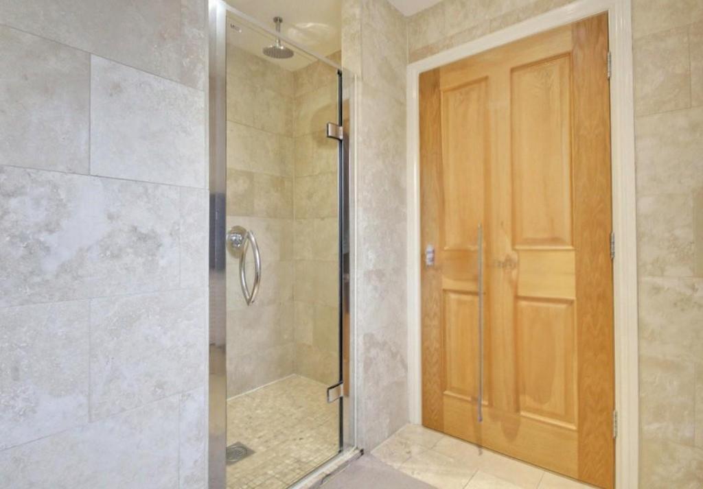 Screenshot 2025-12-15 150027.jpg