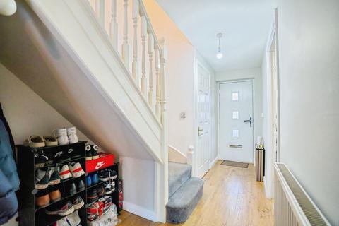 3 bedroom townhouse for sale, Kingsbury Road, Widnes