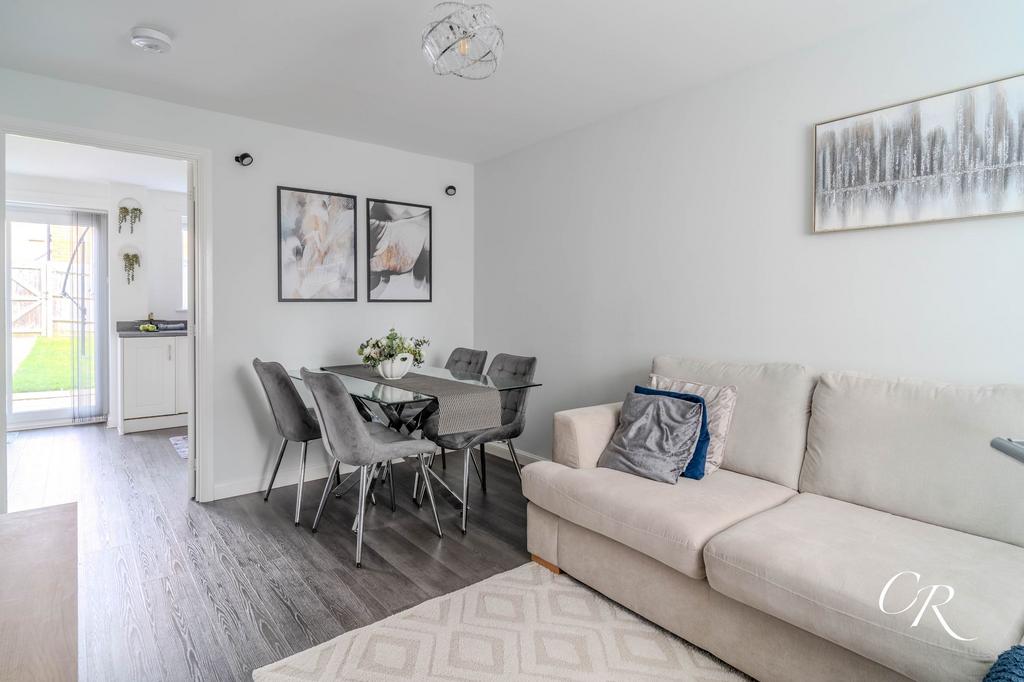 Sitting / Dining Room