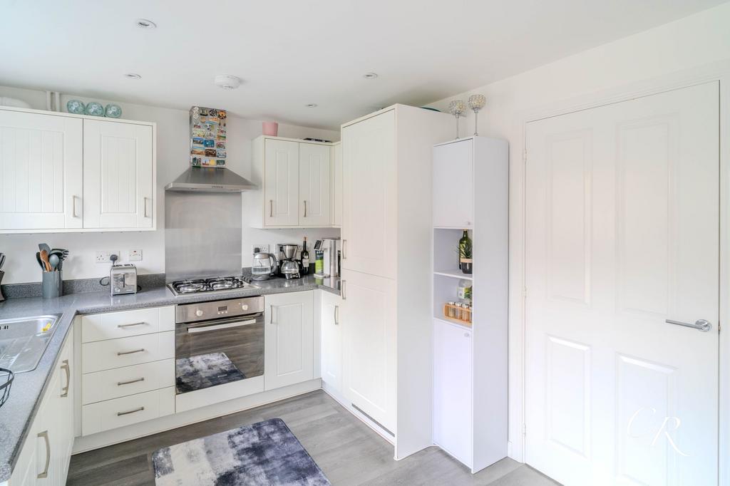 Kitchen / Breakfast Room