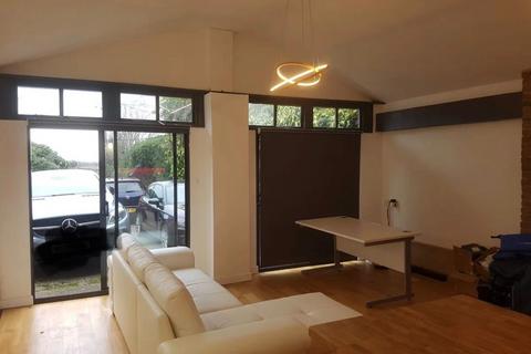 undefined, DUNTON, RM14