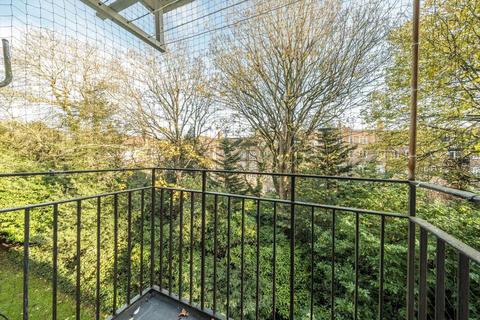 undefined, Tildesley Road, London SW15