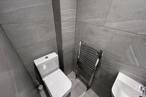 undefined, Room 6, Sydney Street, Boston, PE21 8NY