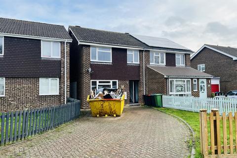 undefined, Newport Pagnell MK16
