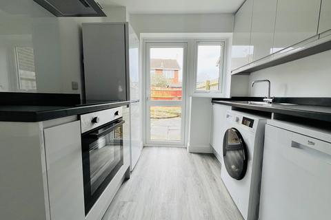 undefined, Newport Pagnell MK16