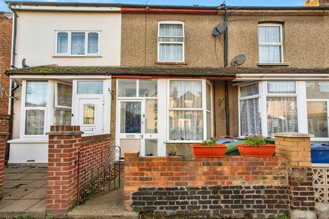 Kent Road, Grays RM17