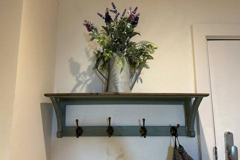 Flat to rent, Edridge Road, CR0