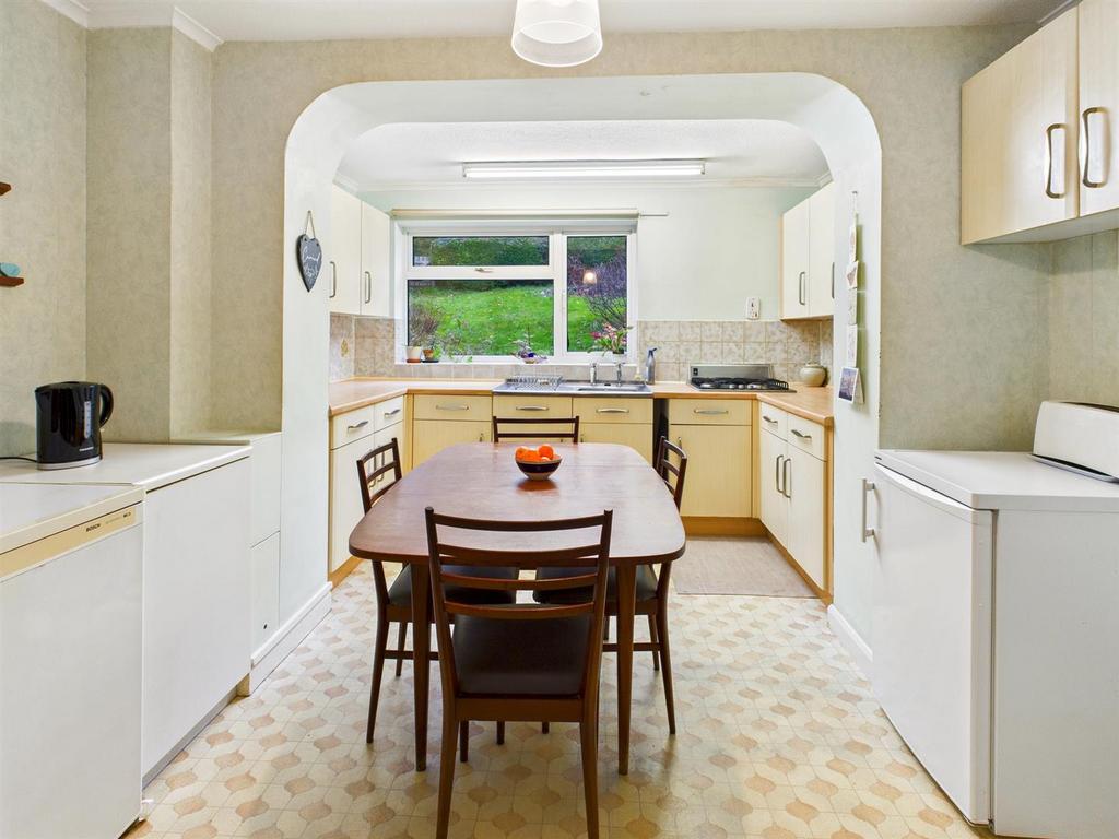 CAM01713 G0-PR0152-STILL011.jpg