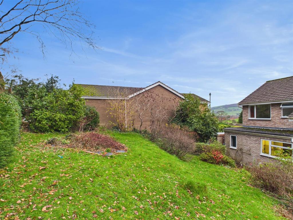 CAM01713 G0-PR0152-STILL025.jpg