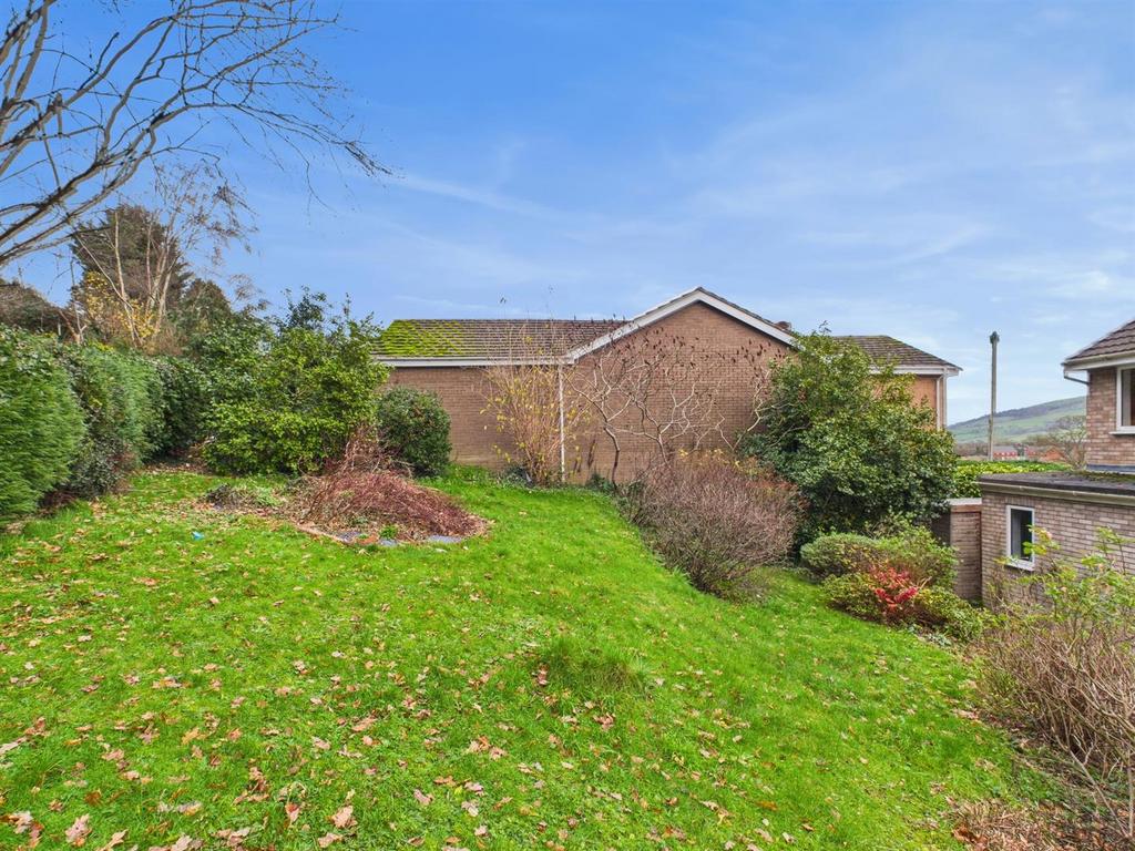 CAM01713 G0-PR0152-STILL026.jpg