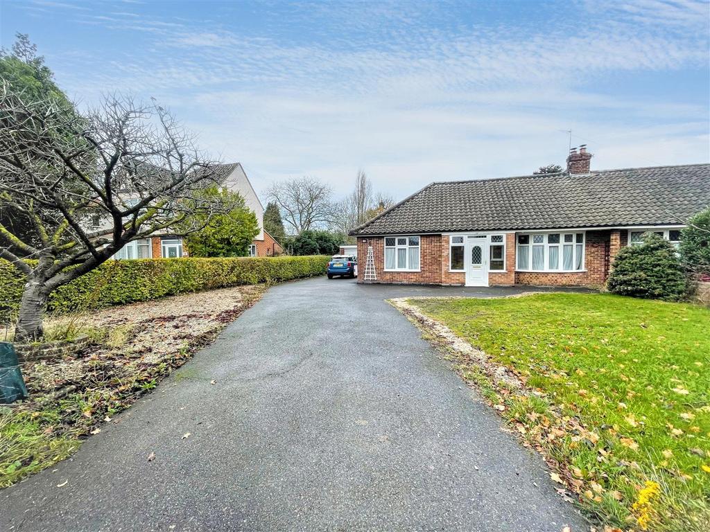 76 Ketts Oak (1).jpg