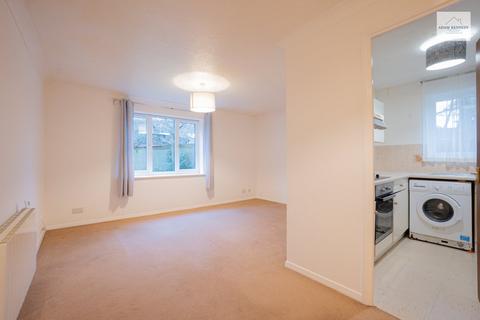undefined, Ainsley Close, London N9